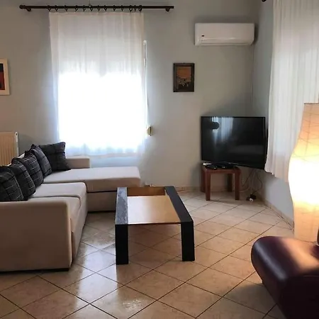 Pervolia Seaside Апартаменти